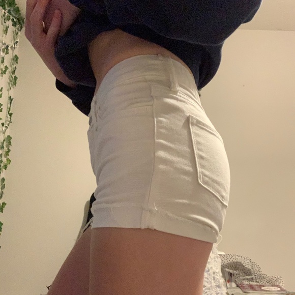 white jean shorts - Picture 2 of 3